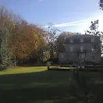 Manoir De La Marjolaine Oda ve Kahvaltı
