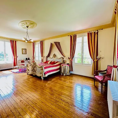 Manoir De La Marjolaine Couette-café Cabourg