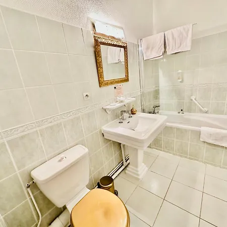 Manoir De La Marjolaine Cabourg