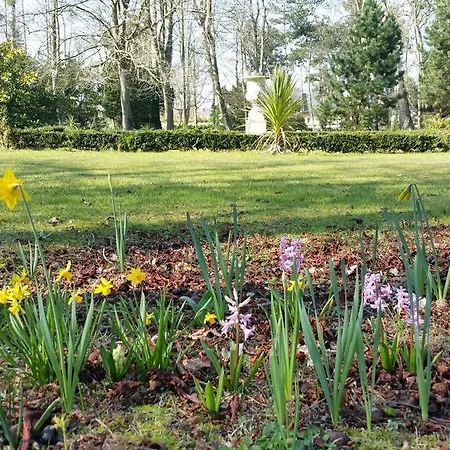 Manoir De La Marjolaine Bed and Breakfast