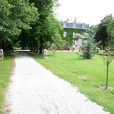 Manoir De La Marjolaine 3* كابورغ