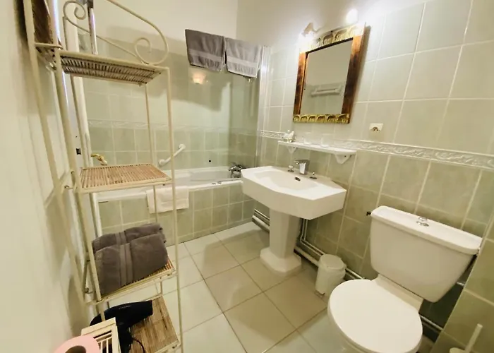 Manoir De La Marjolaine 3*