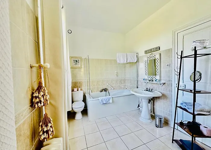 Bed & Breakfast Manoir De La Marjolaine Cabourg